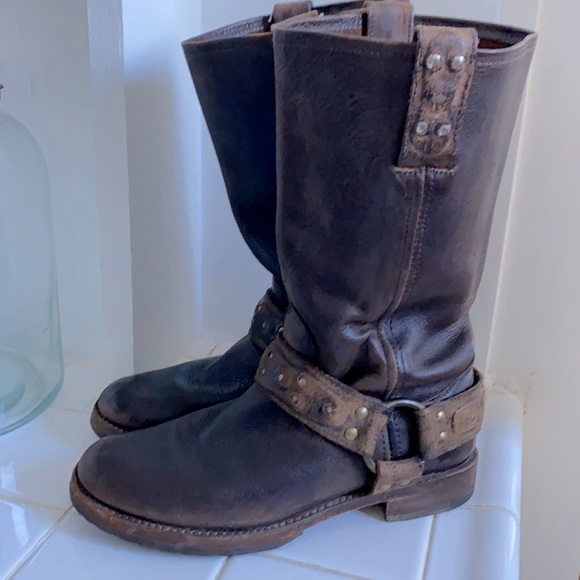 Frye Veronica Studded harness boots - Picture 3 of 6